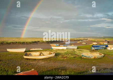 Arc-en-ciel sur le quai - Norfolk, Angleterre, Royaume-Uni Banque D'Images