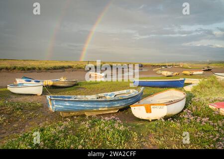 Arc-en-ciel sur le quai - Norfolk, Angleterre, Royaume-Uni Banque D'Images