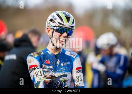 Baal, Belgique. 01 janvier 2024. Lore de Schepper belge photographié après la course élite féminine de l'épreuve cycliste de cyclocross GP Sven Nys le lundi 01 janvier 2024 à Baal, étape 4/8 de la compétition X2O Badkamers Trofee Veldrijden'. BELGA PHOTO JASPER JACOBS crédit : Belga News Agency/Alamy Live News Banque D'Images