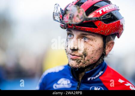 Baal, Belgique. 01 janvier 2024. Belgian Fleur Moors photographié après la course élite féminine de l'épreuve cycliste de cyclocross GP Sven Nys, lundi 01 janvier 2024 à Baal, étape 4/8 de la compétition X2O Badkamers Trofee Veldrijden'. BELGA PHOTO JASPER JACOBS crédit : Belga News Agency/Alamy Live News Banque D'Images