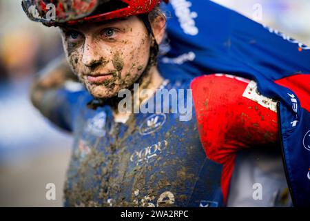 Baal, Belgique. 01 janvier 2024. Belgian Fleur Moors photographié après la course élite féminine de l'épreuve cycliste de cyclocross GP Sven Nys, lundi 01 janvier 2024 à Baal, étape 4/8 de la compétition X2O Badkamers Trofee Veldrijden'. BELGA PHOTO JASPER JACOBS crédit : Belga News Agency/Alamy Live News Banque D'Images