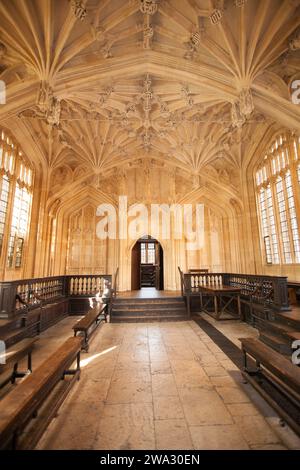 Divinty School, à l'entrée de convocation House, à la Bodliean Library de l'Université d'Oxford au Royaume-Uni Banque D'Images