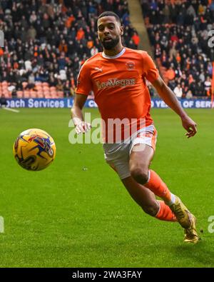 CJ Hamilton de Blackpool en action lors du match Sky Bet League 1 Blackpool vs Lincoln City à Bloomfield Road, Blackpool, Royaume-Uni, le 1 janvier 2024 (photo de Craig Thomas/News Images) en , le 1/1/2024. (Photo Craig Thomas/News Images/Sipa USA) Banque D'Images