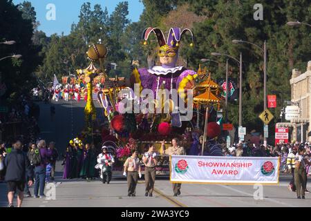 Los Angeles, États-Unis. 01 janvier 2024. Explorez les spectacles de flotteurs de Louisiane le long de Colorado Boulevard lors de la 135e Rose Parade à Pasadena. (Photo de Ringo Chiu/SOPA Images/Sipa USA) crédit : SIPA USA/Alamy Live News Banque D'Images