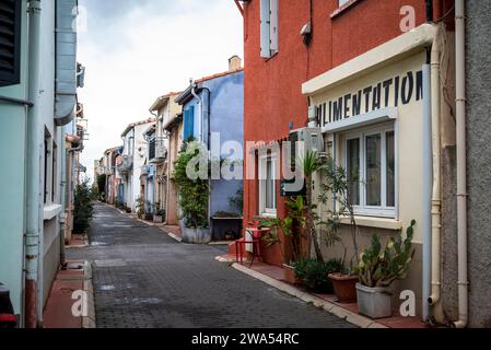 La Pointe courte, un quartier de pêcheurs populaire situé entre le Canal Royal et la lagune de l'étang de Thau. Sète, France Banque D'Images