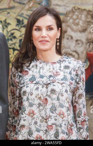 **PHOTO DE FICHIER** la reine Letizia a prétendu scandale de tricherie sur le roi Felipe d'Espagne répand des rumeurs de séparation. MADRID, ESPAGNE -février 25 : ***NON ESPAGNE*** le Roi Felipe et la Reine Letizia assistent à une audience royale au Palais Zarzuela à Madrid, Espagne, le 25 février 2020. Crédit : Jimmy Olsen/Media Punch Banque D'Images