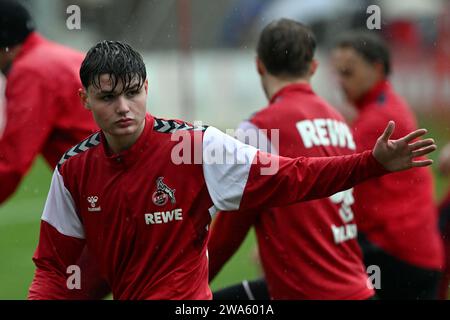 Cologne, Allemagne. 02 janvier 2023. Football : Bundesliga, coup d'envoi de l'entraînement 1. FC Köln au Geißbockheim. Jaka Cuber Potocnik en action pendant l'entraînement. Crédit : Federico Gambarini/dpa/Alamy Live News Banque D'Images