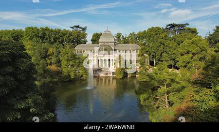 Drone photo cristal Palace, palacio de cristal Madrid Espagne Europe Banque D'Images