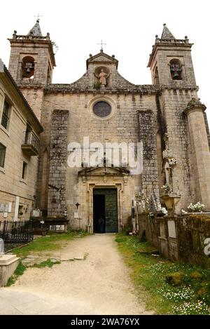 Monastère Santo Estevo de Ribas de Sil (roman et renaissance). Nogueira de Ramuin, province d'Ourense, Galice, Espagne. Banque D'Images