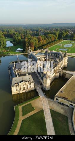 Drone photo Château de Chantilly France Europe Banque D'Images