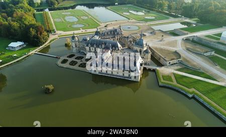 Drone photo Château de Chantilly France Europe Banque D'Images