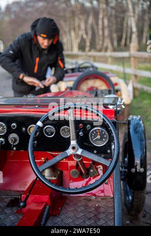 Tableau de bord d'une austin 7 à toit ouvert d'avant-guerre. Banque D'Images