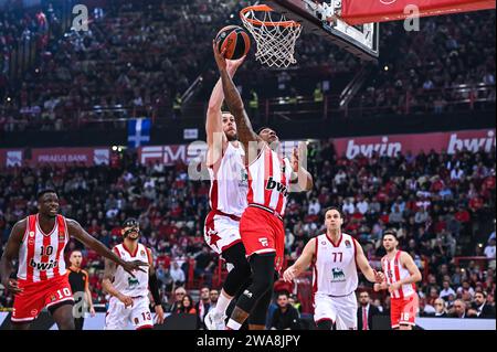 Pirée, Lombardie, Grèce. 2 janvier 2024. 3 ISAIAH CANAAN de l'Olympiacos Pirée lors de l'Euroleague, ronde 18, match entre l'Olympiacos Pirée et l'EA7 Emporio Armani Milan au Stade Peace & Friendship le 2 janvier 2024, au Pirée, Grèce (image de crédit : © Stefanos Kyriazis/ZUMA Press Wire) USAGE ÉDITORIAL UNIQUEMENT! Non destiné à UN USAGE commercial ! Banque D'Images