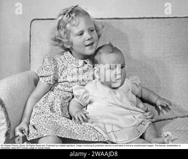 La reine Margrethe II de Danemark. Photo avec sa sœur Benedikte 1944. Banque D'Images