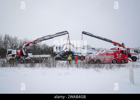 Viborg, Danemark. 03 janvier 2024. Fortes chutes de neige à Viborg, Jutland central, Danemark, mercredi 3 janvier 2024. Crédit : Ritzau/Alamy Live News crédit : Ritzau/Alamy Live News Banque D'Images