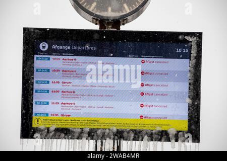 Viborg, Danemark. 03 janvier 2024. Fortes chutes de neige à Viborg, Jutland central, Danemark, mercredi 3 janvier 2024. Crédit : Ritzau/Alamy Live News crédit : Ritzau/Alamy Live News Banque D'Images