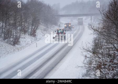 Viborg, Danemark. 03 janvier 2024. Fortes chutes de neige à Viborg, Jutland central, Danemark, mercredi 3 janvier 2024. Crédit : Ritzau/Alamy Live News crédit : Ritzau/Alamy Live News Banque D'Images