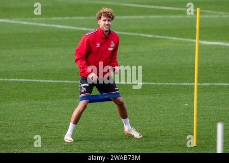 Koeln, Deutschland. 03 janvier 2024. Luca Waldsmidt (1.FC Koeln, 9) 1. FC K?ln, formation 03.01.2024 crédit : dpa/Alamy Live News Banque D'Images