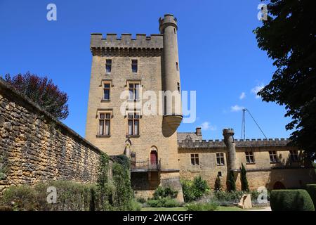 Le château de Puymartin en Périgord Noir évoque des époques clés de l'histoire de France : Moyen âge, guerre de cent ans, guerres de religion, renaissance... Architecture, H Banque D'Images