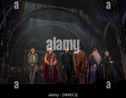 Col rideau, Harry Potter et l'enfant maudit, Palace Theatre, Londres, Royaume-Uni Banque D'Images