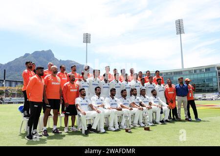 CAPE TOWN, AFRIQUE DU SUD - 04 JANVIER : photo de l'équipe indienne pendant le jour 2 du 2e Test Match entre l'Afrique du Sud et l'Inde au Newlands Cricket Ground le 04 janvier 2024 à Cape Town, Afrique du Sud. Photo de Shaun Roy/Alamy Live News Banque D'Images