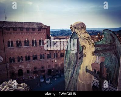 Vue sur Sienne depuis une fenêtre dans la cathédrale de Sienne, Italie Banque D'Images