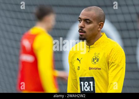 Marbella, Espagne. 04 janvier 2024. Fußball : 1. Bundesliga, saison 2023/2024, Trainingslager von Borussia Dortmund am 04.01.2024 à Marbella (Espagne). Donyell Malen schaut sceptisch. Crédit : dpa/Alamy Live News Banque D'Images