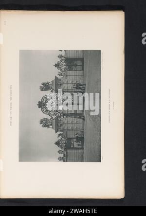 Entrée principale de l'OBER Belvedere à Vienne, vers 1884 - en 1894 ou avant l'imprimeur photomécanique : Autriapublisher : porte collotype papier de Vienne, entrée. Clôture, mur, Paling Slot Belvedere Banque D'Images