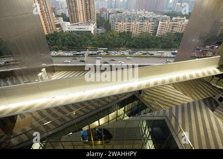 SHENZHEN, CHINE - 22 NOVEMBRE 2019 : Shenzhen vue de UpperHills. Banque D'Images