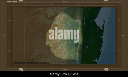 ESwatini mis en évidence sur une carte d'altitude en couleur avec les lacs et les rivières carte avec le point de la capitale du pays, grille cartographique, échelle de distance et carte Banque D'Images