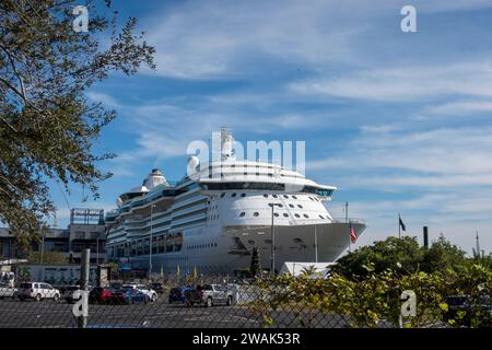 Un bateau de croisière a accosté à Tampa en Floride, aux États-Unis Banque D'Images