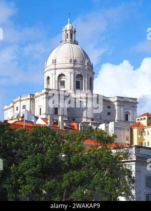 Belle église nommée Igreja de Santa Engrácia Panthéon National de Lisbonne au Portugal Banque D'Images