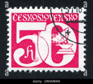 TCHÉCOSLOVAQUIE - CIRCA 1974 : timbre imprimé par la Tchécoslovaquie, montre une antenne, circa 1974 Banque D'Images