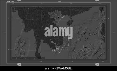 Vietnam mis en évidence sur une carte d'altitude à deux niveaux avec des lacs et des rivières carte avec le point de la capitale du pays, grille cartographique, échelle de distance et carte b. Banque D'Images