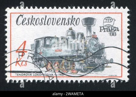 TCHÉCOSLOVAQUIE - CIRCA 1987 : timbre imprimé par la Tchécoslovaquie, montre Locomotive Tender, 1907, circa 1987 Banque D'Images