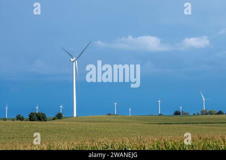 Walnut, Iowa. Walnut Wind Project est composé de 102 turbines et a une capacité de 153 mégawatts. Banque D'Images