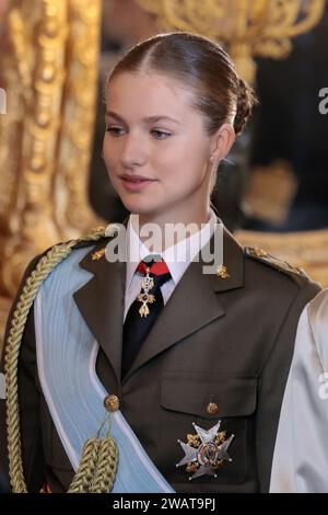 La Princesse héritière Leonor d'Espagne assiste à la cérémonie Pascua Militar au Palais Royal le 06 janvier 2024 à Madrid, Espagne Banque D'Images