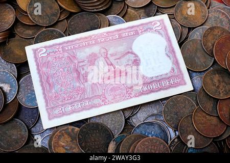 Rare Vintage Indian Currency, Un fond de vieux billets de monnaie indienne vintage. Banque D'Images