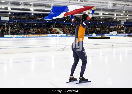 HEERENVEEN - Jenning de Boo (NED) se réjouit après avoir remporté le 500 mètres aux distances du Championnat d'Europe. ANP VINCENT JANNINK Banque D'Images