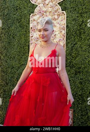 Beverly Hills, États-Unis. 08 janvier 2023. Florence Pugh au 81e Golden Globe Awards qui s'est tenu à l'hôtel Beverly Hilton le 7 janvier 2024 à Beverly Hills, en Californie. Crédit : PMC/Alamy Live News Banque D'Images