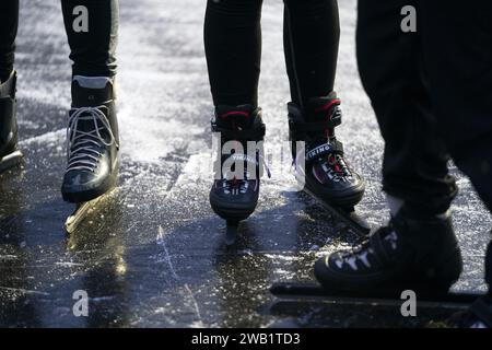 Utrecht, pays-Bas. 08 janvier 2024. UTRECHT - patineurs sur la patinoire du Doornsche IJsclub. ANP JEROEN JUMELET pays-bas Out - belgique Out Credit : ANP/Alamy Live News Banque D'Images