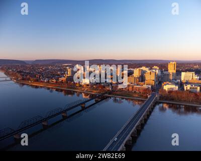 Photo du coucher du soleil aérien de Harrisburg Pennsylvanie Banque D'Images