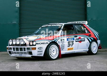 Voiture de rallye Lancia Delta Integrale au Bicester Heritage Scramble janvier 2024 Banque D'Images