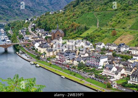 Vue sur Cochem et la Moselle, Cochem, Rhénanie-Palatinat, Allemagne Banque D'Images