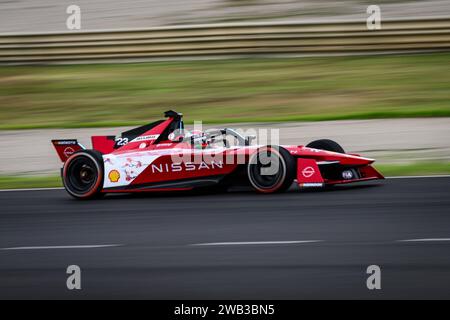 Entraînement de voiture électrique NISSAN Formula E sur le circuit Ricardo Tormo de Valence lors de l'ABB FIA Formula E Test 2024 Banque D'Images