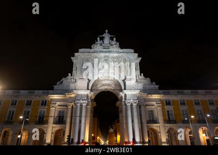 Rua Augusta Arch la nuit dans la ville de Lisbonne, Portugal Banque D'Images