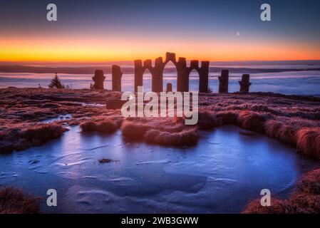 monument fyrish au lever du soleil.pâques ross écosse. Banque D'Images