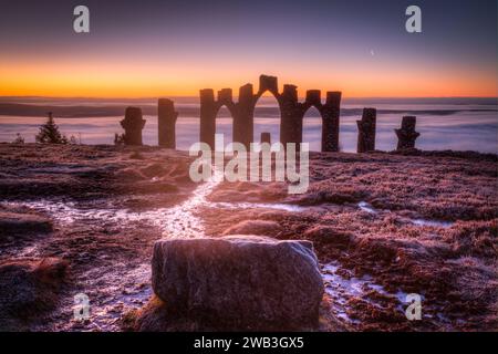 monument fyrish au lever du soleil.pâques ross écosse. Banque D'Images