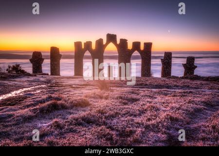 monument fyrish au lever du soleil.pâques ross écosse. Banque D'Images