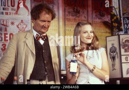 Rough Magic année : 1995 - Royaume-Uni / Etats-Unis réalisateur : Clare Peploe Jim Broadbent, Bridget Fonda Banque D'Images